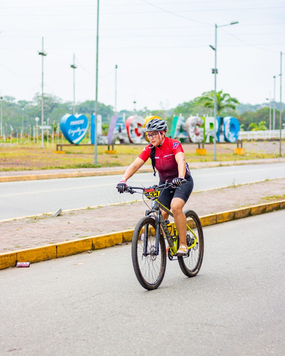 Ciclista en ruta